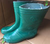 صورة حذاء بلاستيك  مصفح من الأمام اللون أخضر